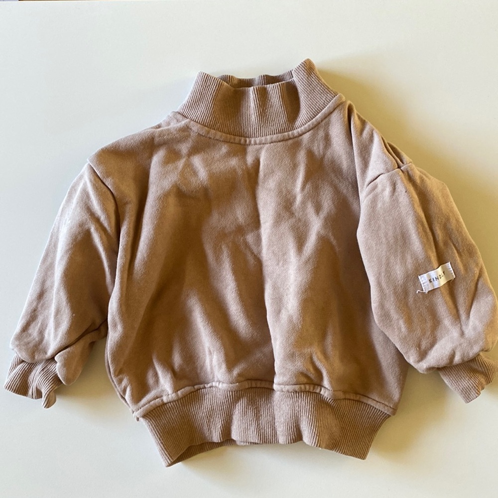 Kindly the label brown pullover sweater 1T